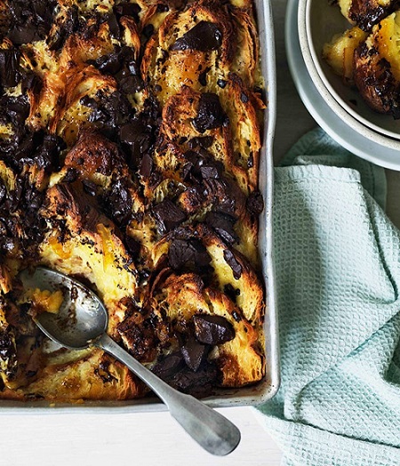 Chocolate_and_marmalade_croissant_pudding.jpg