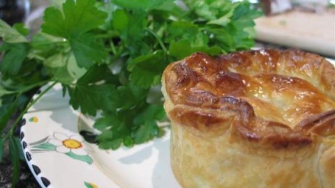 Chicken, Grape & Champagne Pies – a special treat from Maggie Beer