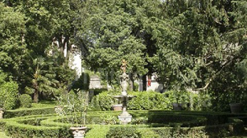 The beautiful Corsi Annalena Garden of Florence
