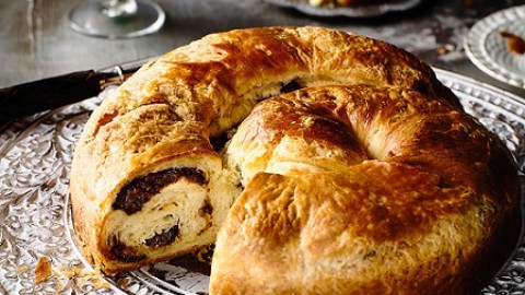 Gubana – a delicious raisin and chocolate rolled Brioche from Italy